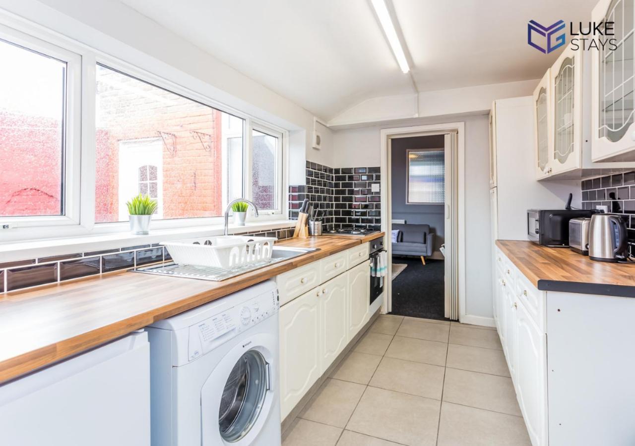 דירות סנדרלנד ◑Splendid 3 Bed House ◑ Yard ◑ Nr Barnes Park ◑ מראה חיצוני תמונה