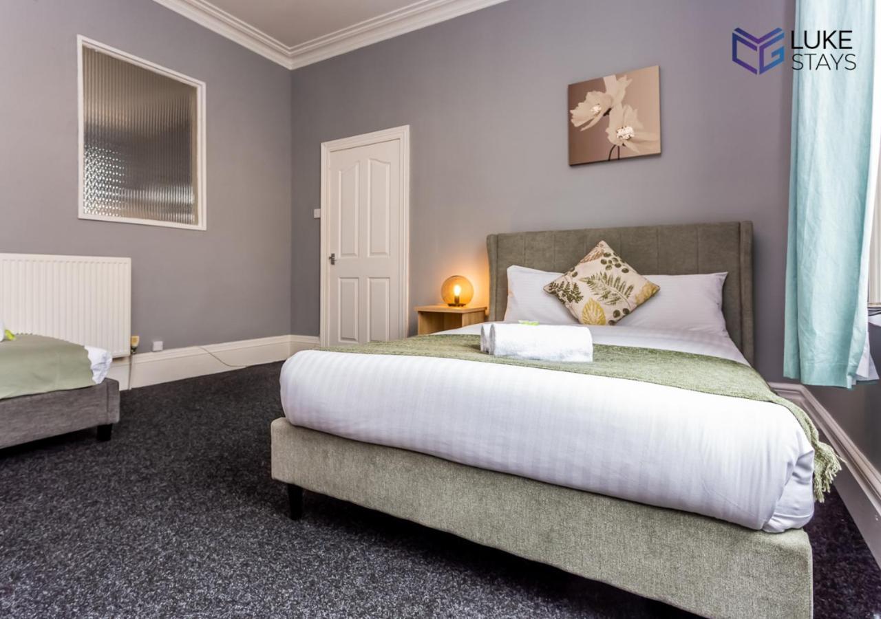 דירות סנדרלנד ◑Splendid 3 Bed House ◑ Yard ◑ Nr Barnes Park ◑ מראה חיצוני תמונה